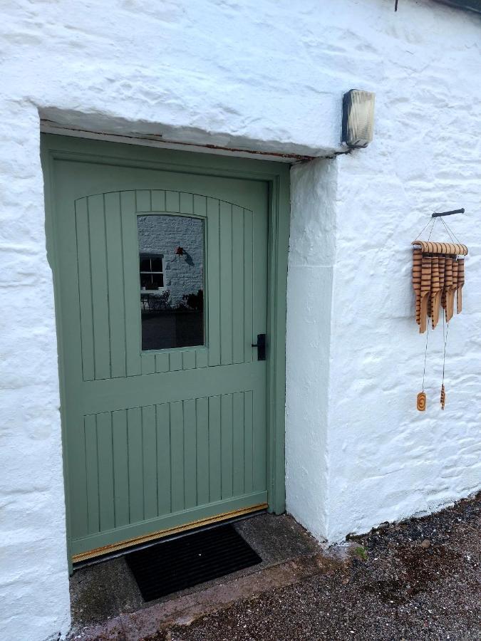 The Kites Rest At Castle Creavie Farm Hotel Kirkcudbright Bagian luar foto